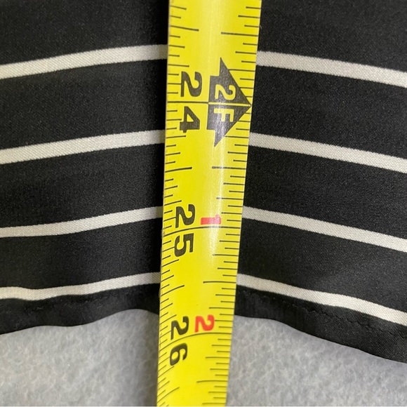 Chico's 1 (US M/8) Semi-Sheer Top Black White Stripe Pullover Dolman Sleeves - Picture 8 of 9